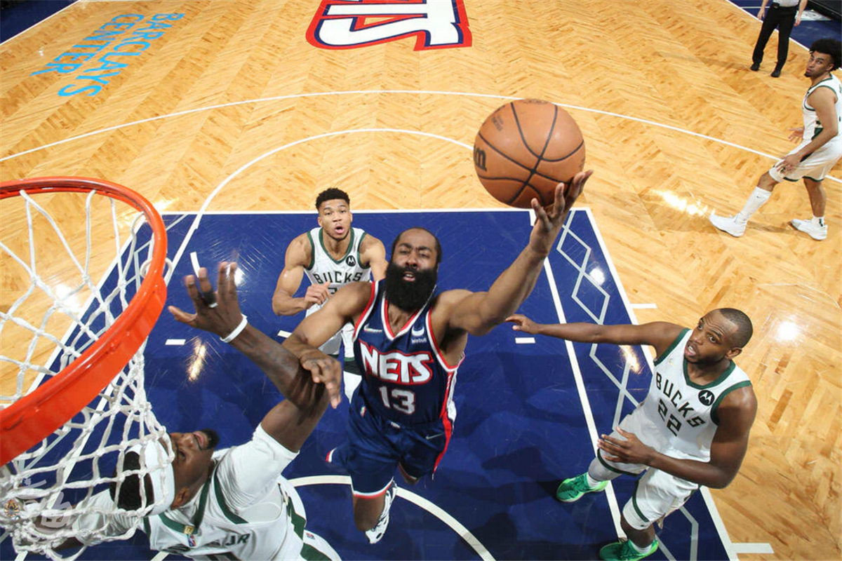 贝博娱乐平台 -窗口期体能课后，拉齐奥手感冰凉备战德国杯，媒体盛赞，团队化学反应显著(普拉提五大原则口令)